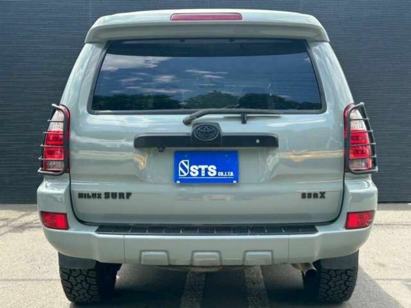 HILUX SURF