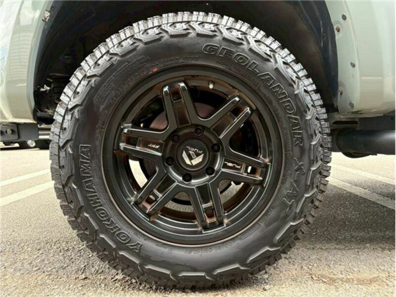 HILUX SURF