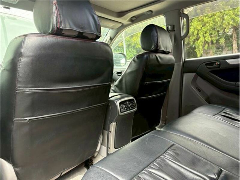 HILUX SURF