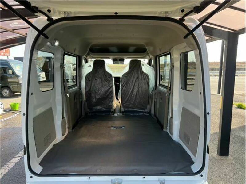 CLIPPER VAN