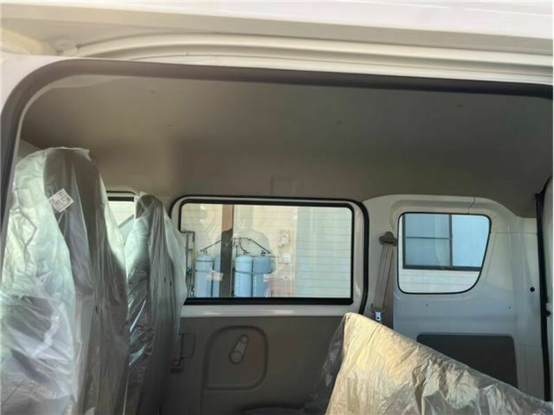 CLIPPER VAN