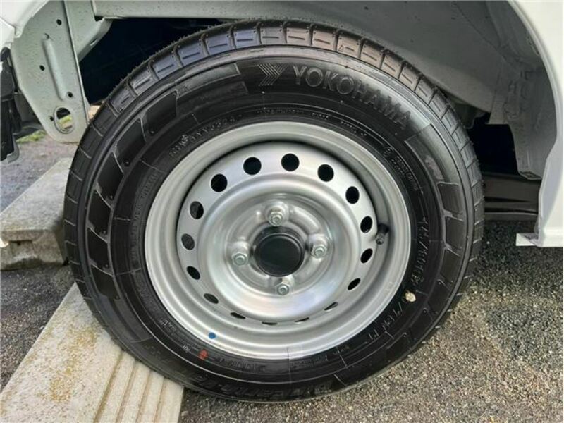 CLIPPER VAN