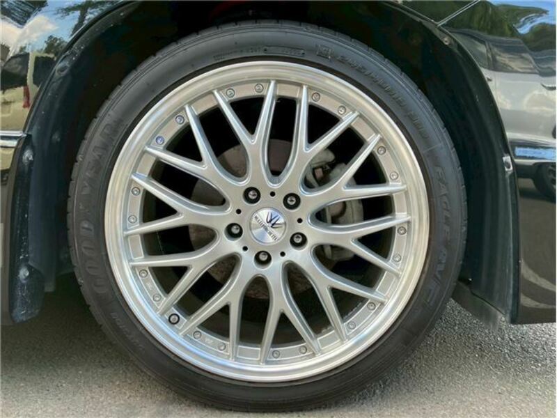 VELLFIRE-8