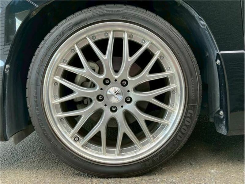 VELLFIRE-9