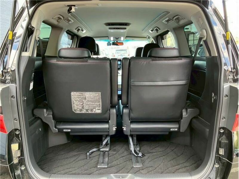 VELLFIRE-46