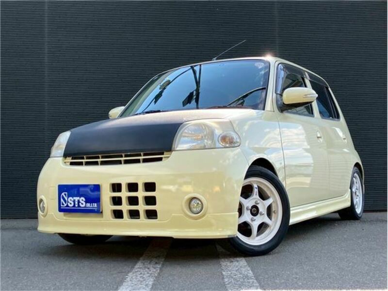 DAIHATSU　ESSE