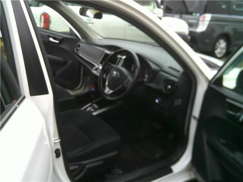 COROLLA FIELDER