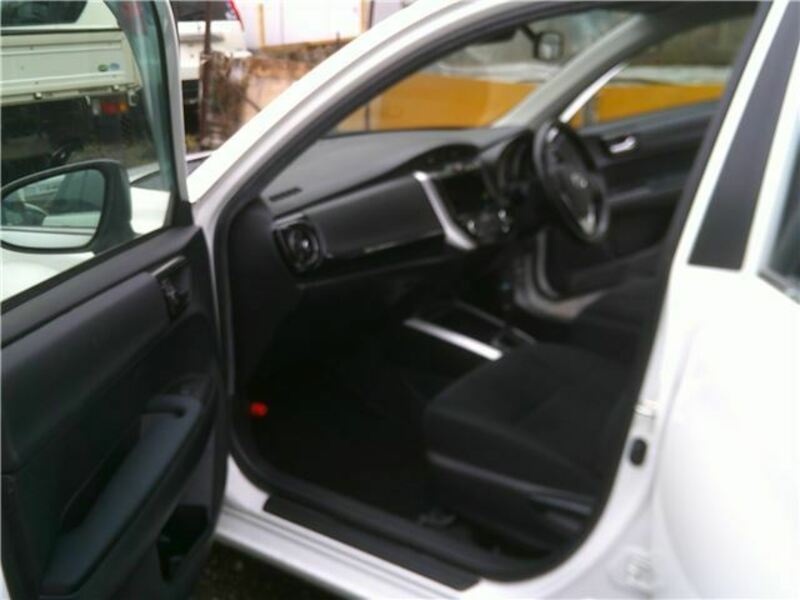 COROLLA FIELDER