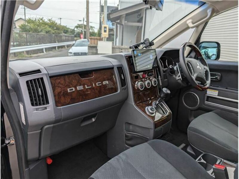 DELICA D5-20