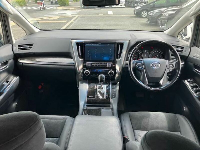 VELLFIRE-2