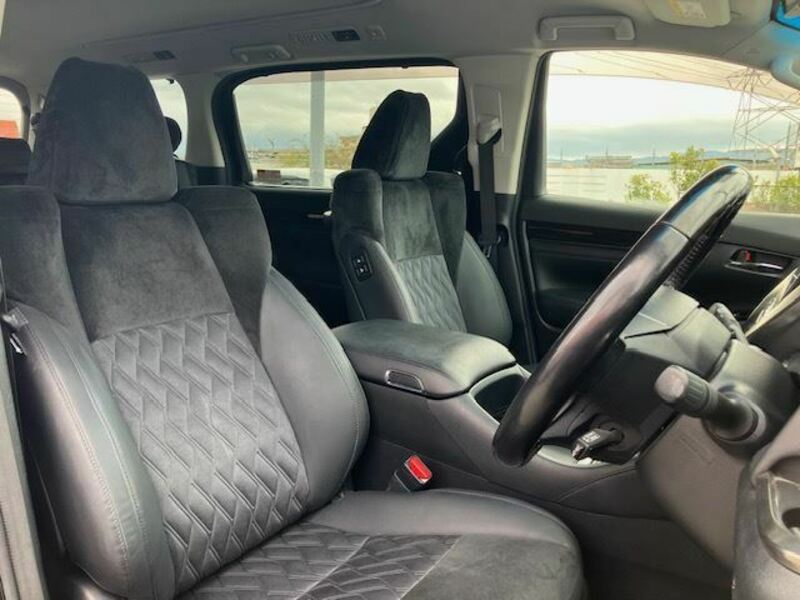 VELLFIRE-19