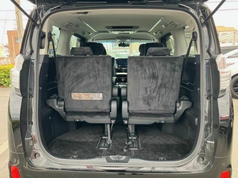 VELLFIRE-23