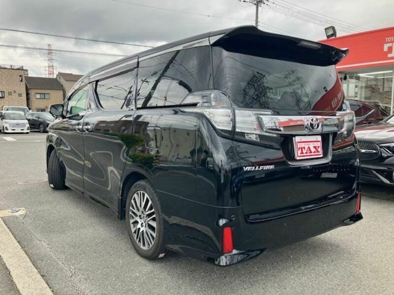 VELLFIRE-26
