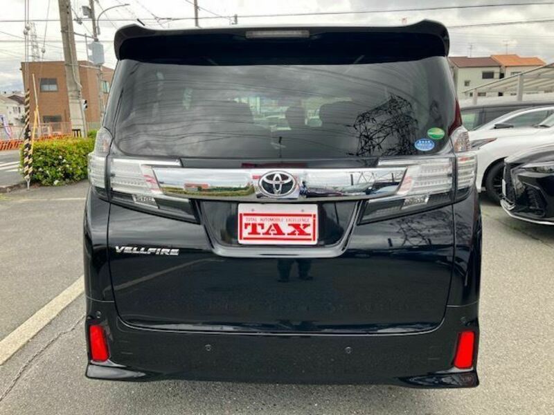 VELLFIRE-28