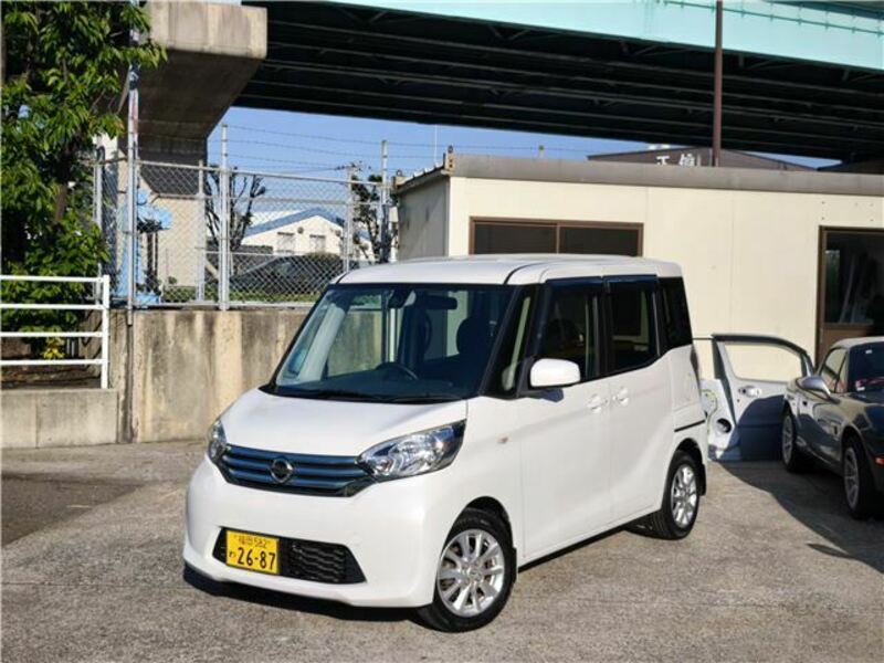 NISSAN　DAYZ ROOX