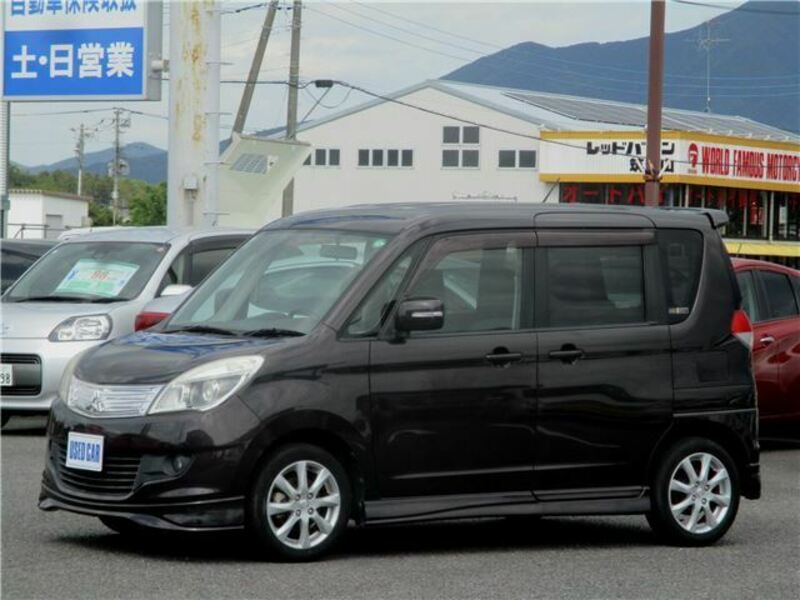 DELICA D2
