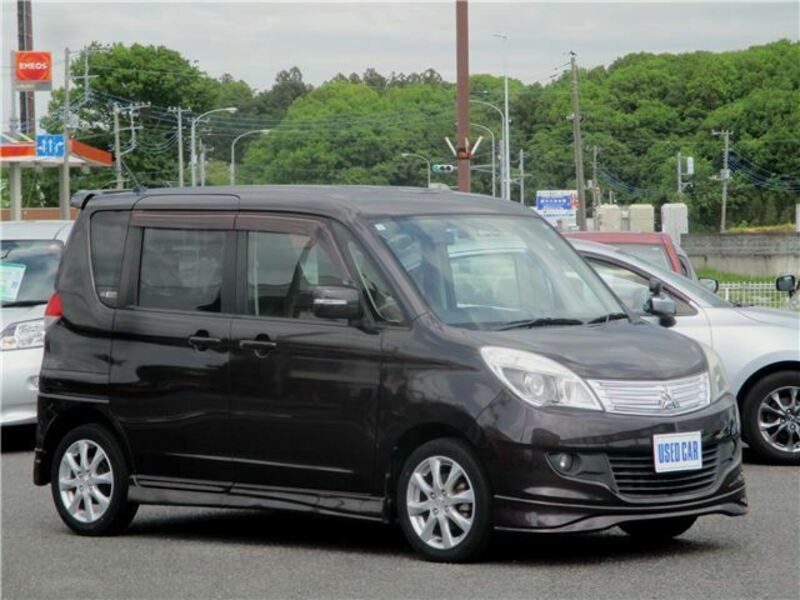 DELICA D2