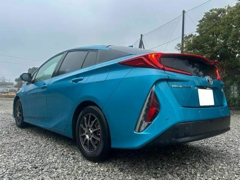 PRIUS PHV-4