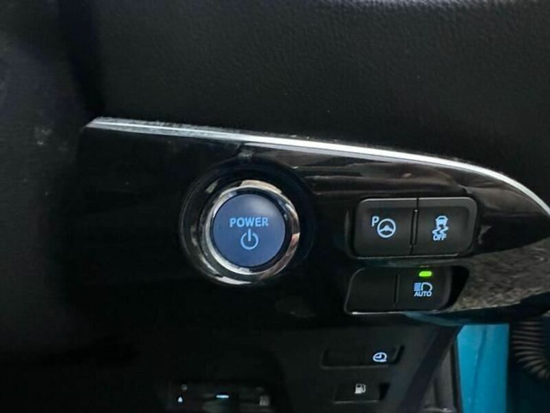 PRIUS PHV-15