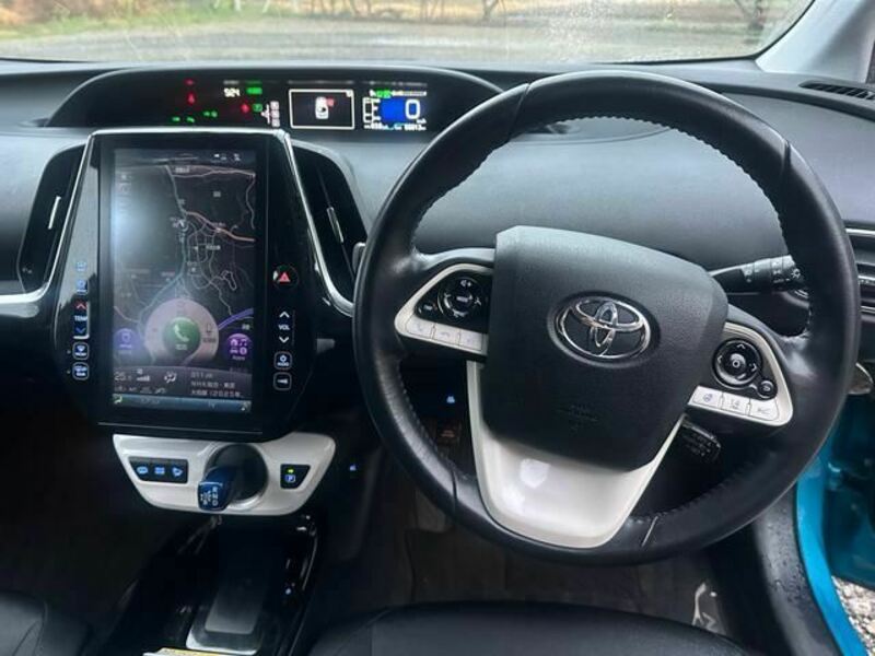 PRIUS PHV-17
