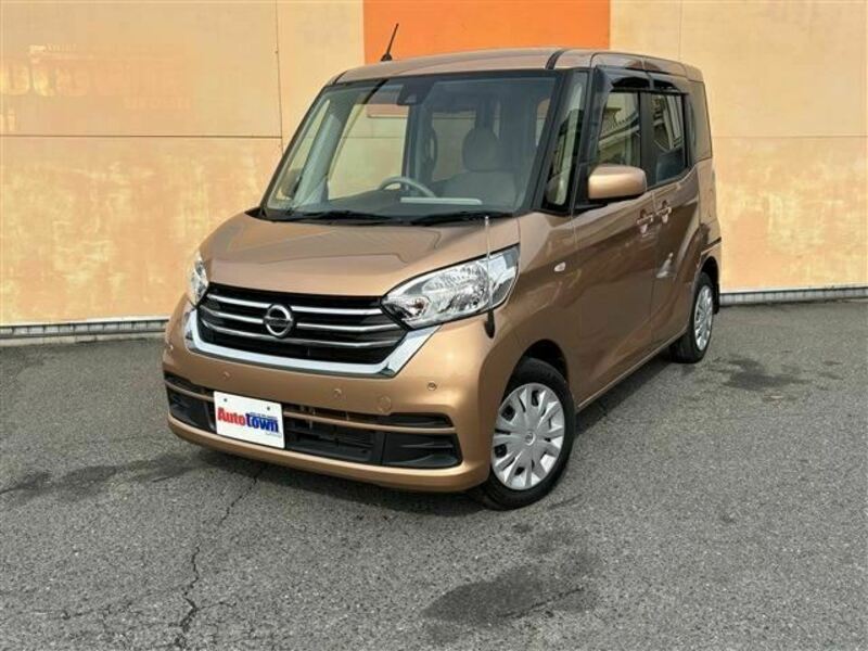NISSAN　DAYZ ROOX