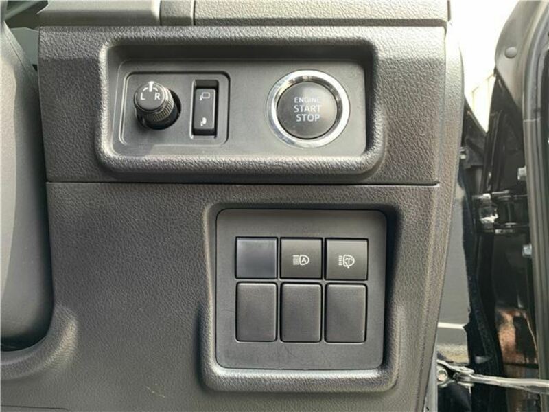 LAND CRUISER PRADO-17