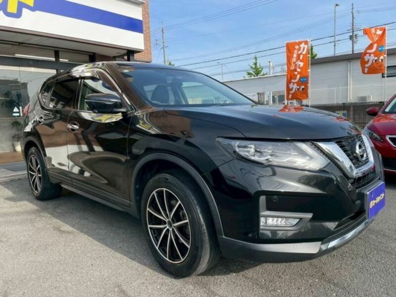 X-TRAIL