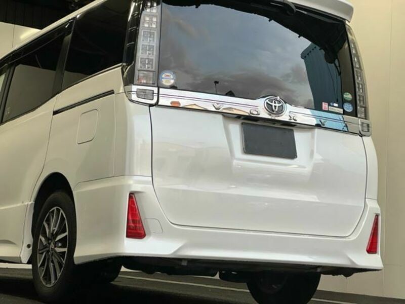 VOXY-16