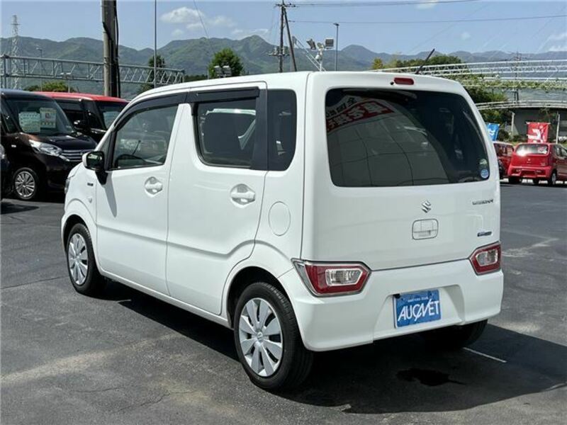 WAGON R-9