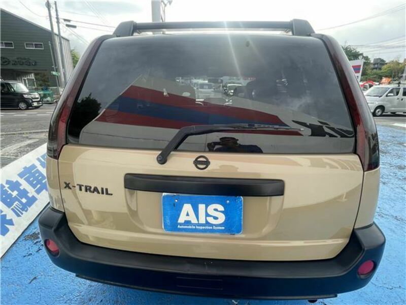 X-TRAIL