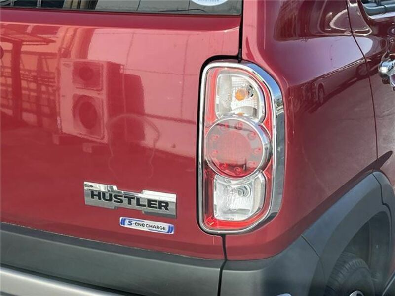 HUSTLER-8