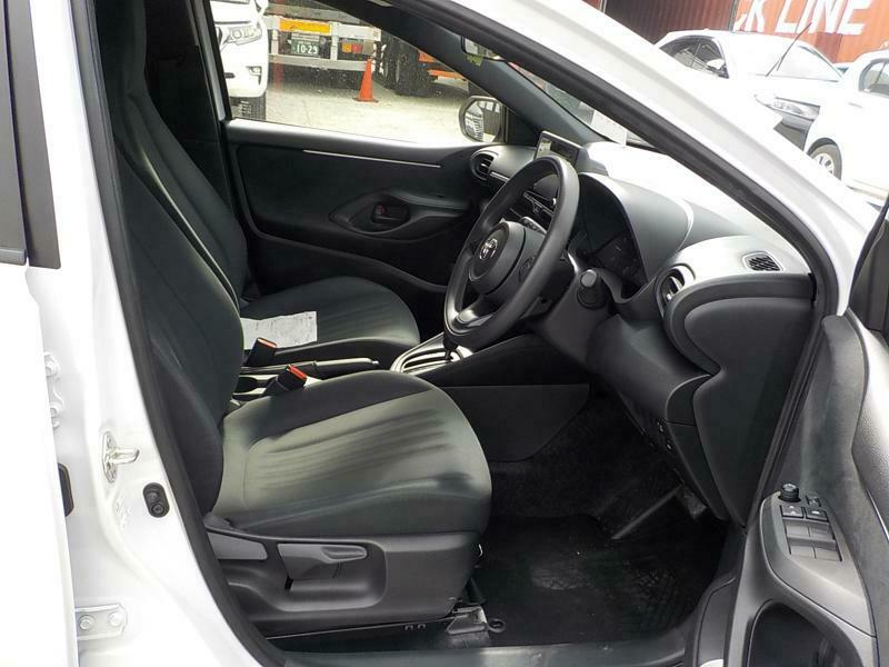YARIS-5