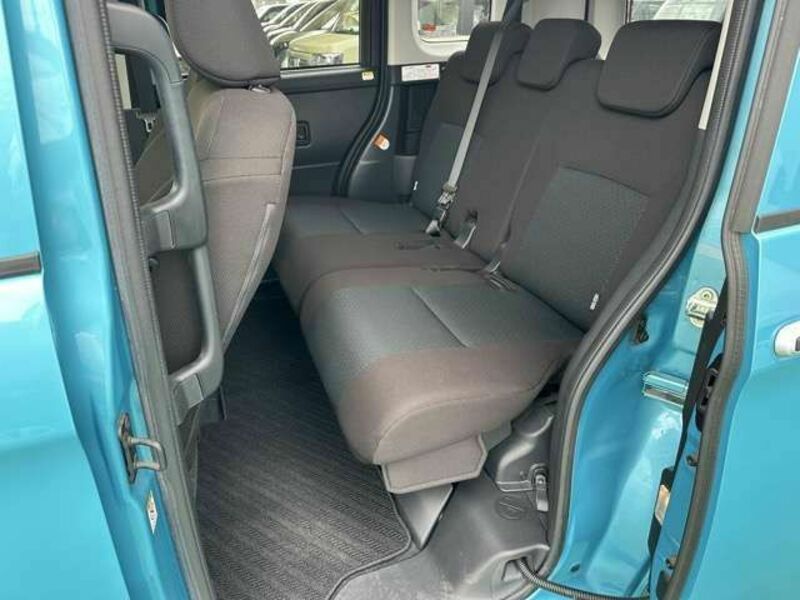 ROOMY-5