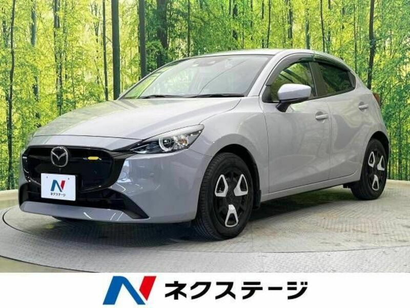 MAZDA2