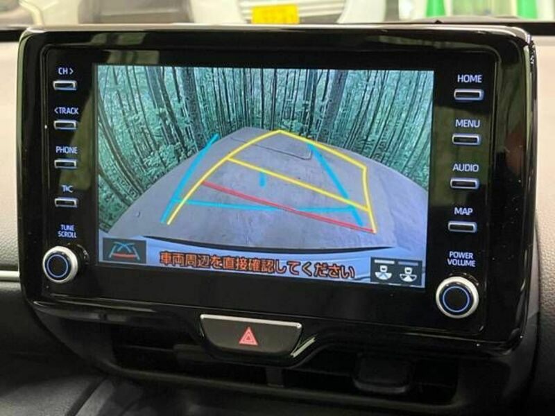 YARIS CROSS-3