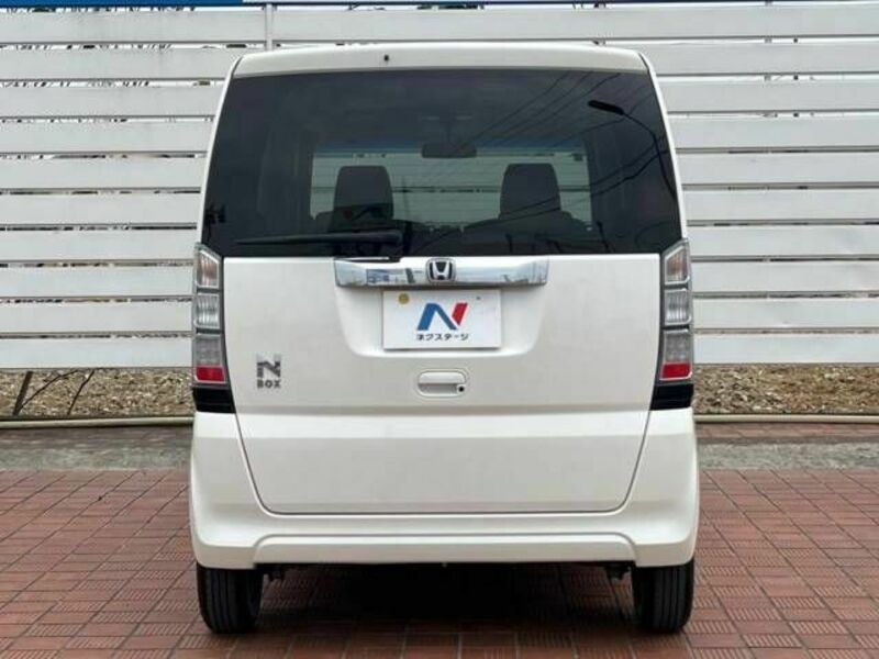 N BOX
