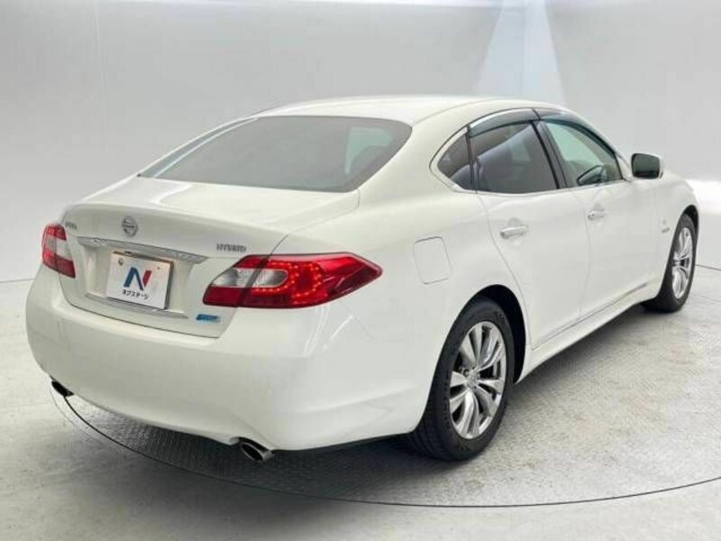 FUGA HYBRID