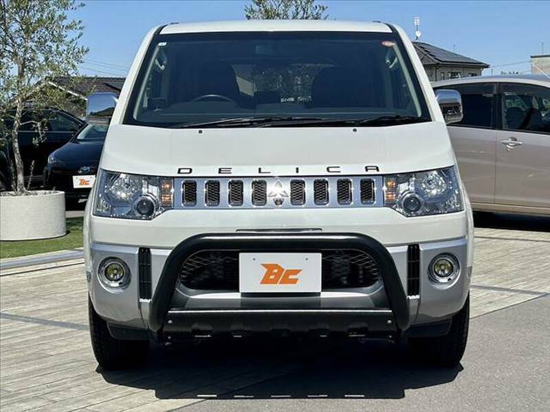 DELICA D5-8