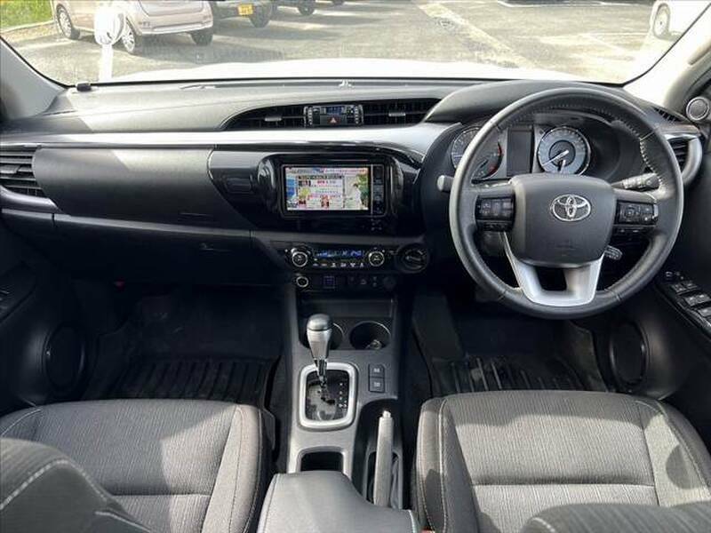 HILUX