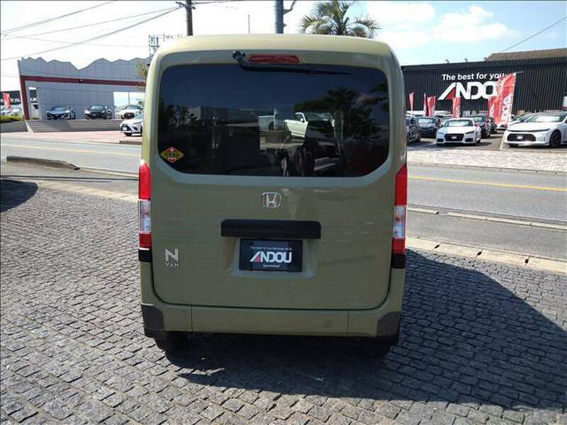 N-VAN