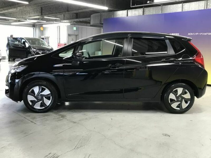 FIT HYBRID