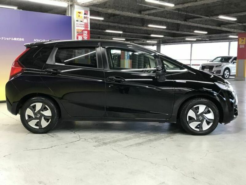 FIT HYBRID