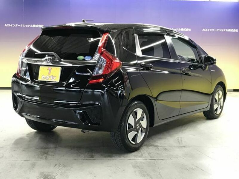 FIT HYBRID