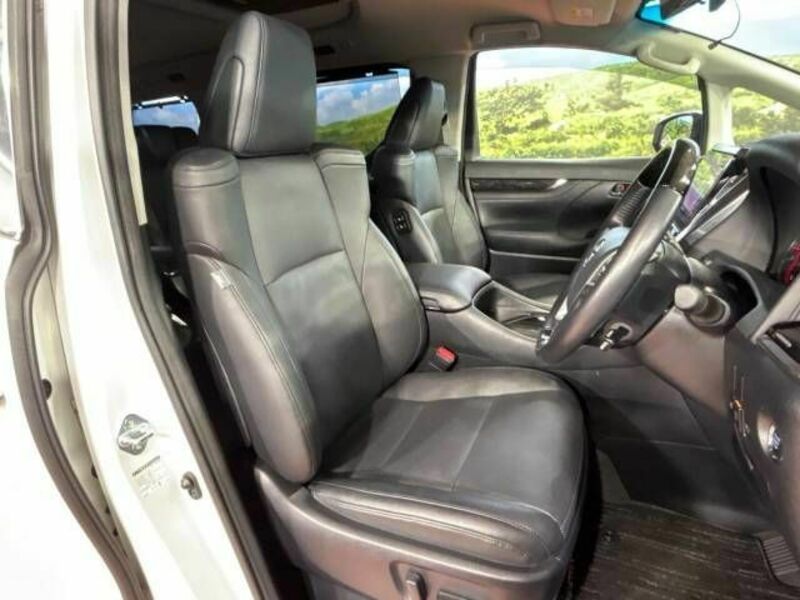 VELLFIRE-7