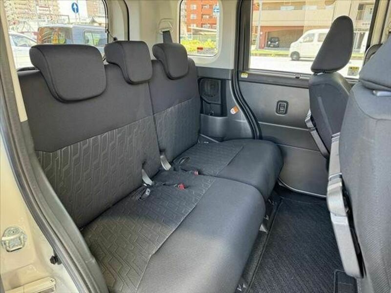 ROOMY-16