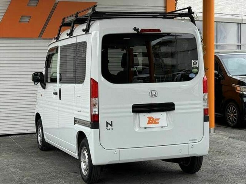 N-VAN