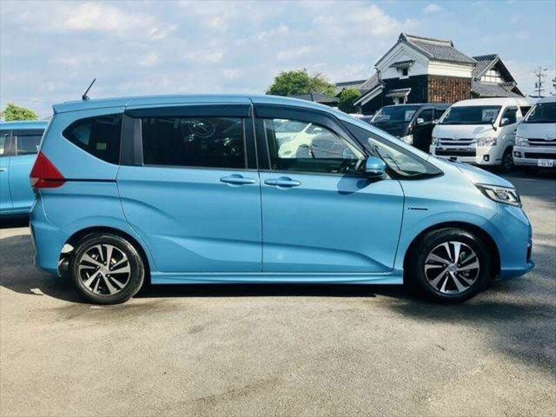 FREED HYBRID-17