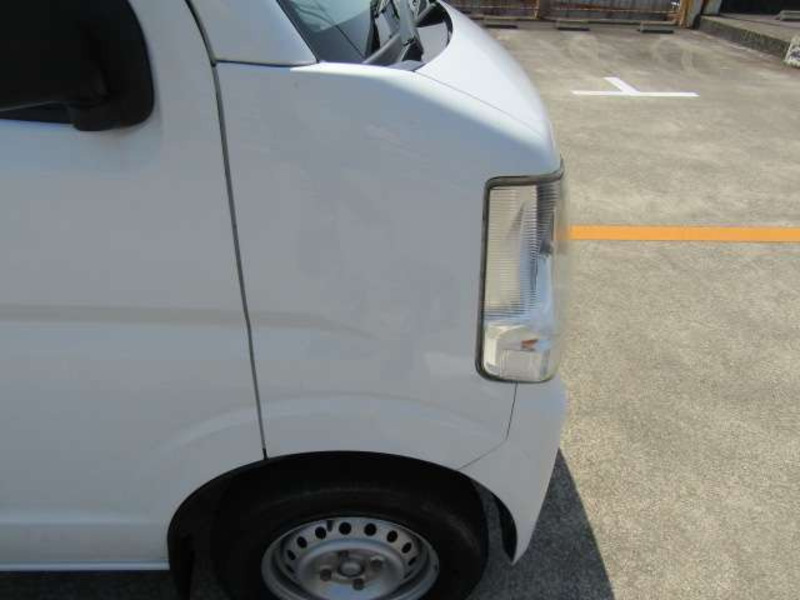 MINICAB VAN