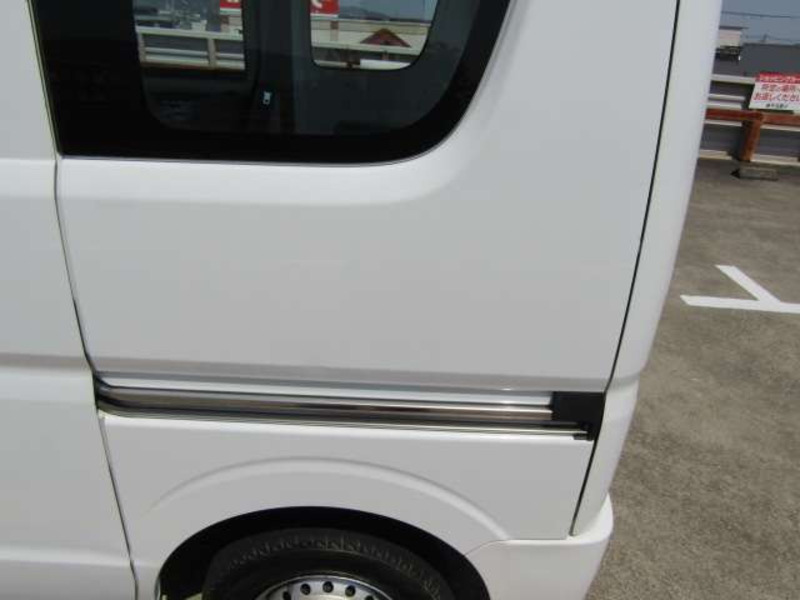 MINICAB VAN