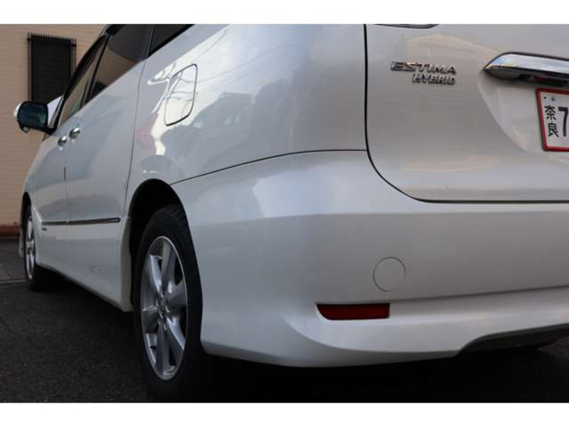 ESTIMA HYBRID